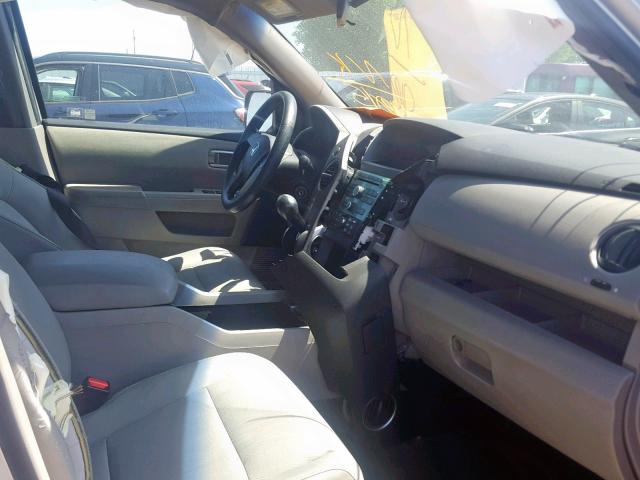 5FNYF4H27BB099015 - 2011 HONDA PILOT LX SILVER photo 5