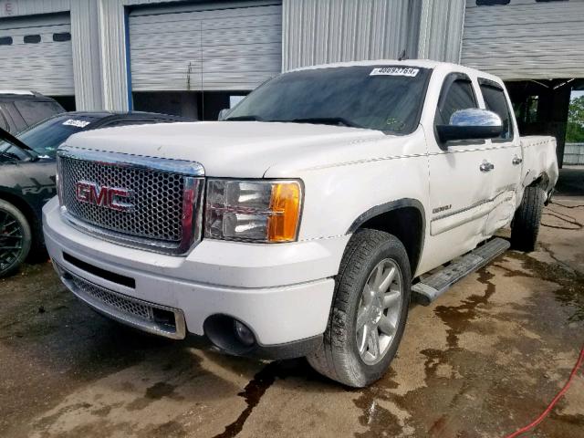 3GTP1XE24BG131199 - 2011 GMC SIERRA C15 WHITE photo 2