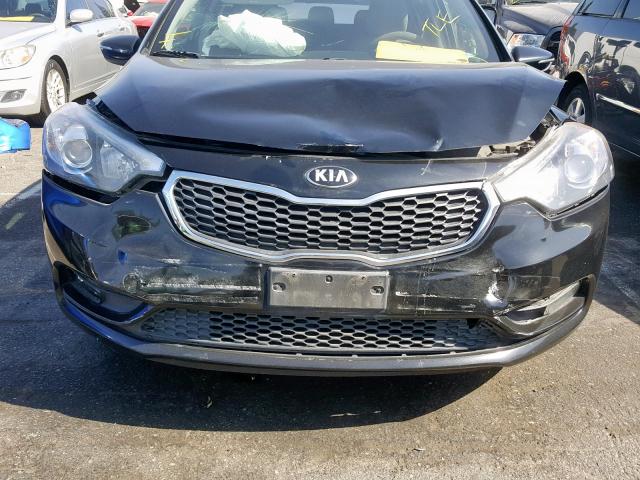 KNAFX5A87E5166501 - 2014 KIA FORTE EX BLACK photo 9