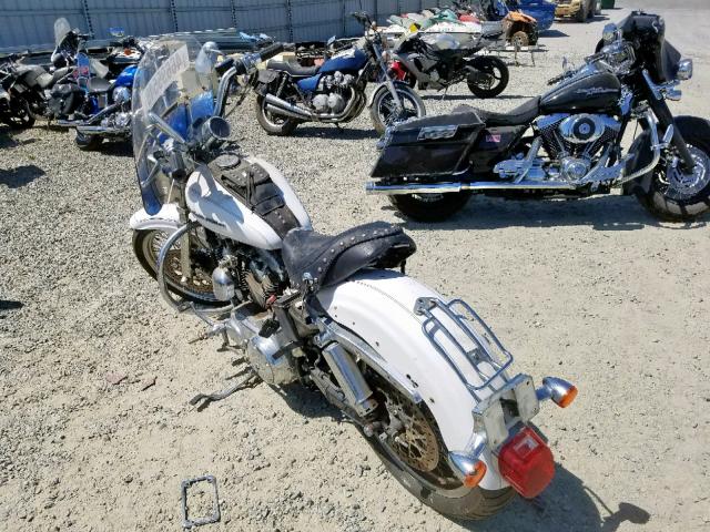 1HD1CGP324K442498 - 2004 HARLEY-DAVIDSON XL1200 C WHITE photo 3