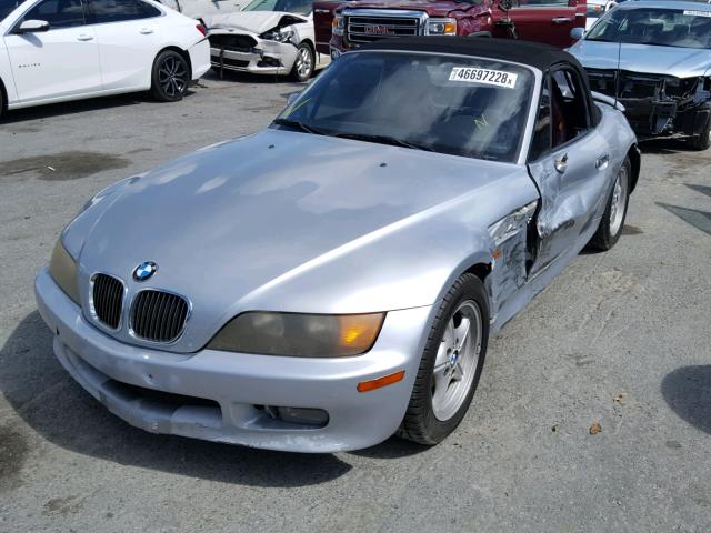 4USCH7324TLB67585 - 1996 BMW Z3 1.9 SILVER photo 2