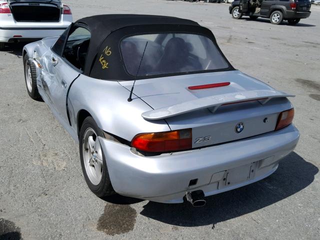 4USCH7324TLB67585 - 1996 BMW Z3 1.9 SILVER photo 3