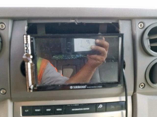 1J8HG48N66C150104 - 2006 JEEP COMMANDER 灰色 照片 9