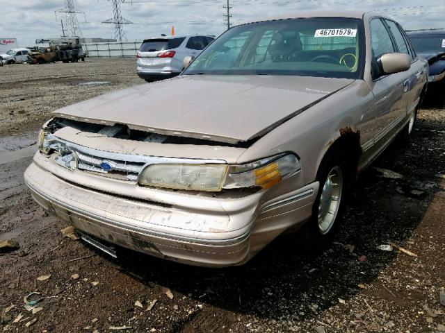 2FALP74W2VX162467 - 1997 FORD CROWN VICT BEIGE photo 2