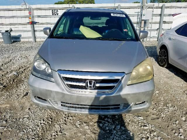 5FNRL38625B408131 - 2005 HONDA ODYSSEY EX SILVER photo 9