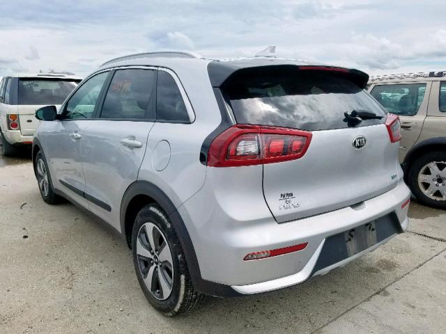 KNDCC3LC2H5048478 - 2017 KIA NIRO EX SILVER photo 3