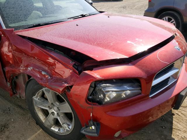 2B3KA33V09H557340 - 2009 DODGE CHARGER SX RED photo 9