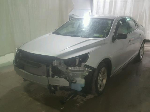 1G11B5SA0DF172610 - 2013 CHEVROLET MALIBU LS 银色 照片 2