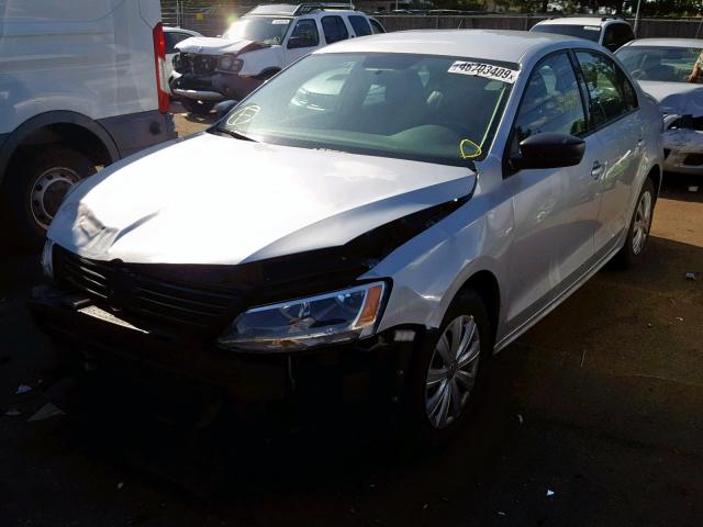3VW2K7AJ6EM277014 - 2014 VOLKSWAGEN JETTA BASE Արծաթագույն լուսանկար 2