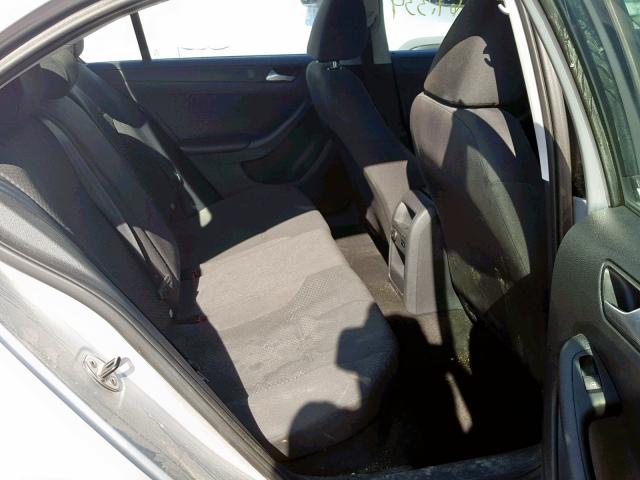 3VW2K7AJ6EM277014 - 2014 VOLKSWAGEN JETTA BASE Արծաթագույն լուսանկար 6