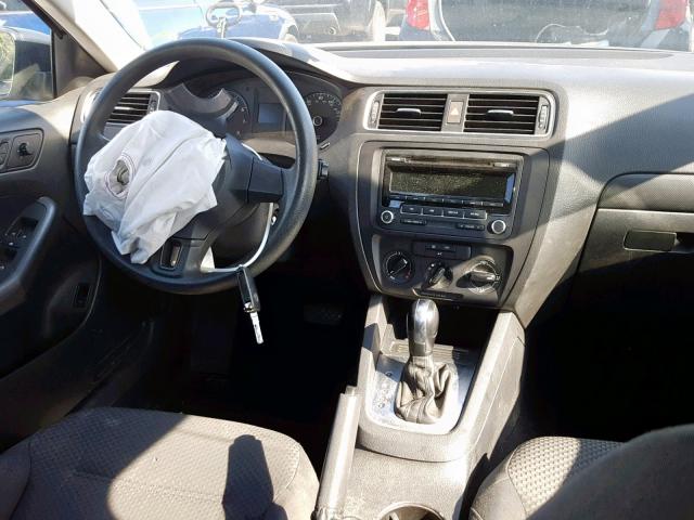 3VW2K7AJ6EM277014 - 2014 VOLKSWAGEN JETTA BASE Արծաթագույն լուսանկար 9