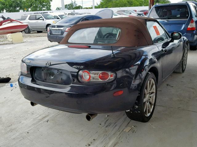 JM1NC25F460118146 - 2006 MAZDA MX-5 MIATA BLACK photo 4