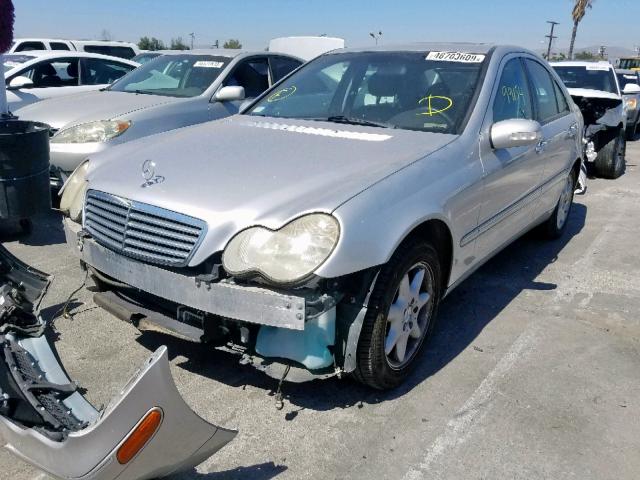 WDBRF64J93F320431 - 2003 MERCEDES-BENZ C 320 SILVER photo 2