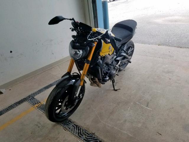 JYARN33E4FA005184 - 2015 YAMAHA FZ09 YELLOW photo 2