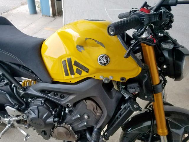 JYARN33E4FA005184 - 2015 YAMAHA FZ09 YELLOW photo 9