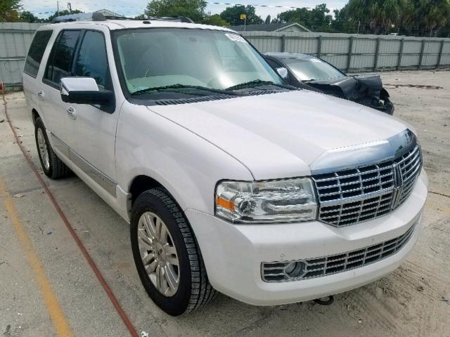 5LMJJ2H56BEJ08490 - 2011 LINCOLN NAVIGATOR WHITE photo 1