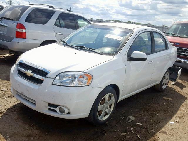 KL1TG5DE3BB256577 - 2011 CHEVROLET AVEO LT WHITE photo 2