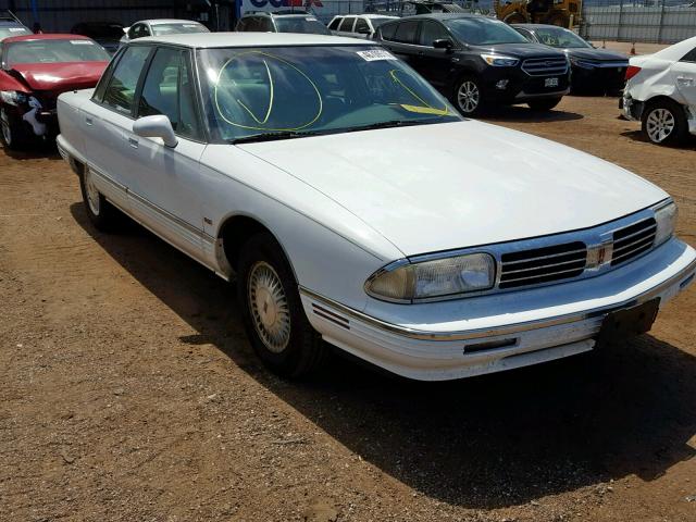 1G3CX52K7T4300717 - 1996 OLDSMOBILE 98 REGENCY WHITE photo 1