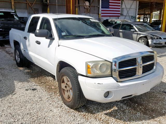 1D7HE48K36S527499 - 2006 DODGE DAKOTA QUA WHITE photo 1