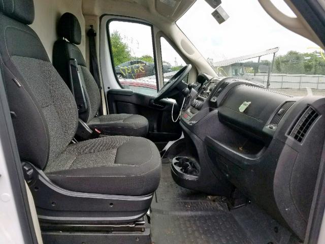 3C6TRVBG6JE139169 - 2018 RAM PROMASTER 白色 照片 5