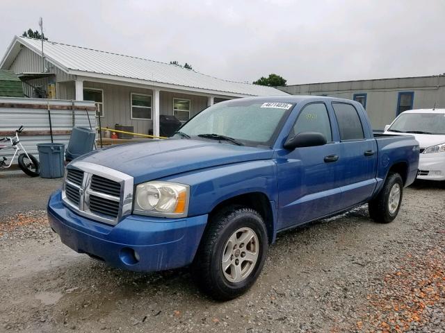 1D7HW48N86S535072 - 2006 DODGE DAKOTA QUA BLUE photo 2