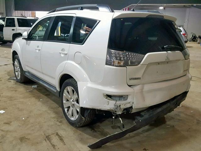 JA4JT3AW8DU013992 - 2013 MITSUBISHI OUTLANDER WHITE photo 3