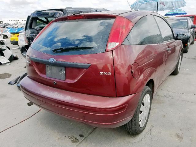 1FAFP31N06W156942 - 2006 FORD FOCUS ZX3 RED photo 4