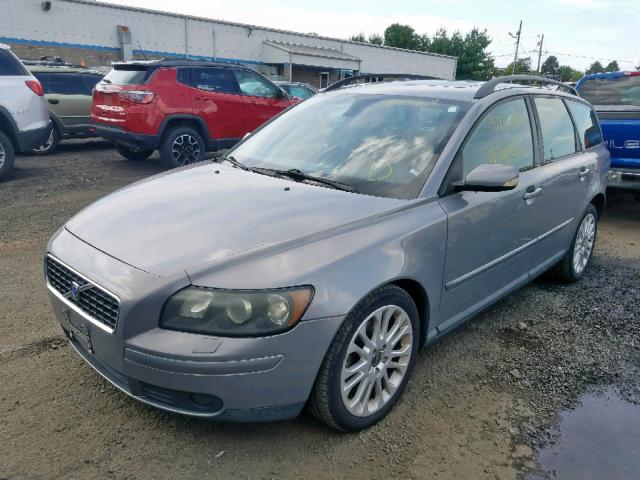 YV1MJ682552076892 - 2005 VOLVO V50 T5 GRAY photo 2