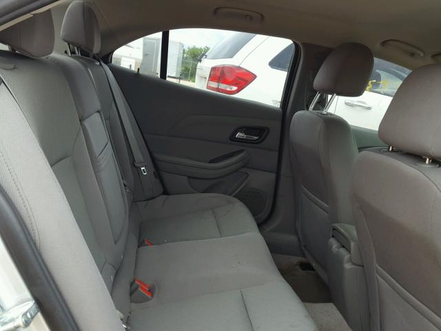 1G11B5SA7DF137420 - 2013 CHEVROLET MALIBU LS 银色 照片 6