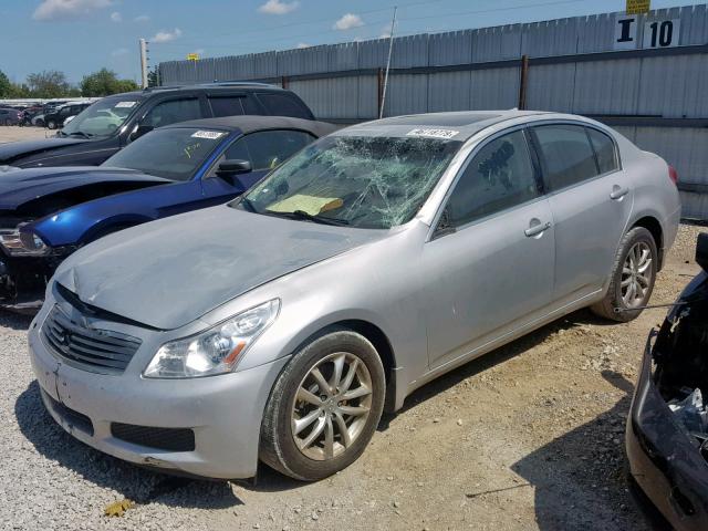 JNKCV61F79M352887 - 2009 INFINITI G37 SILVER photo 2