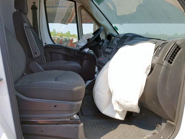 3C6TRVCG3JE112574 - 2018 RAM PROMASTER 白色 照片 5