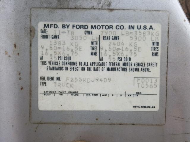 F25SRDJ9409 - 1979 FORD F-250 GRAY photo 10