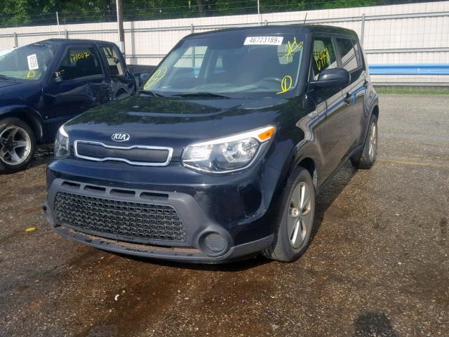 KNDJN2A29F7800569 - 2015 KIA SOUL BLACK photo 2