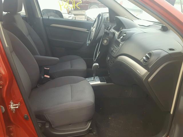 KL1TD56EX9B385982 - 2009 CHEVROLET AVEO LS BURGUNDY photo 5