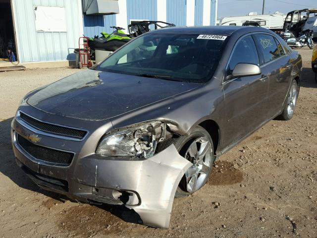 1G1ZC5EBXAF198440 - 2010 CHEVROLET MALIBU 1LT BROWN photo 2