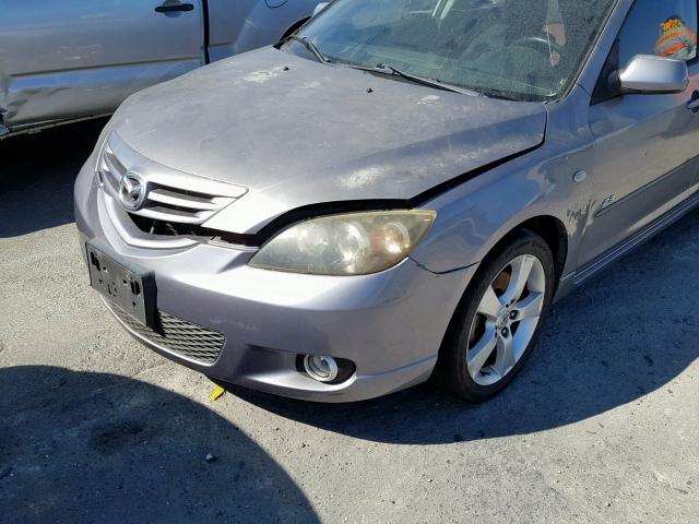 JM1BK144461451571 - 2006 MAZDA 3 HATCHBAC GRAY photo 9