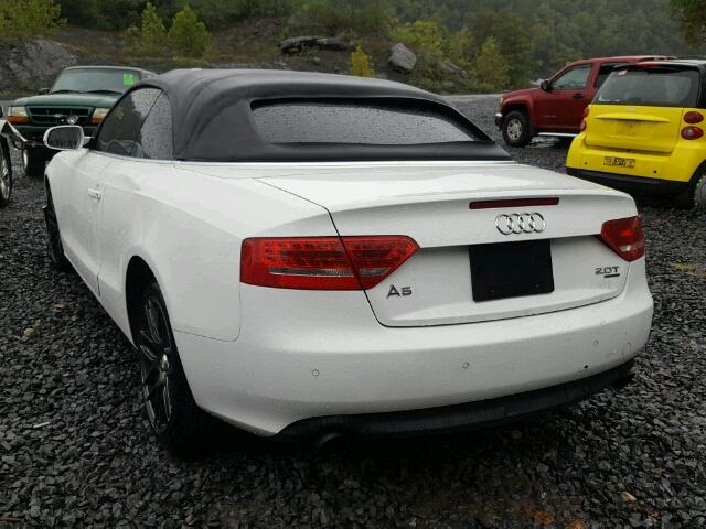 WAULFAFH6BN002014 - 2011 AUDI A5 PREMIUM WHITE photo 3