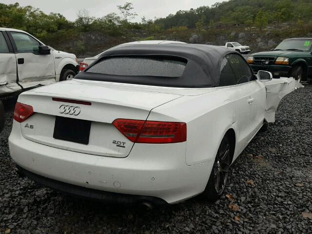 WAULFAFH6BN002014 - 2011 AUDI A5 PREMIUM WHITE photo 4