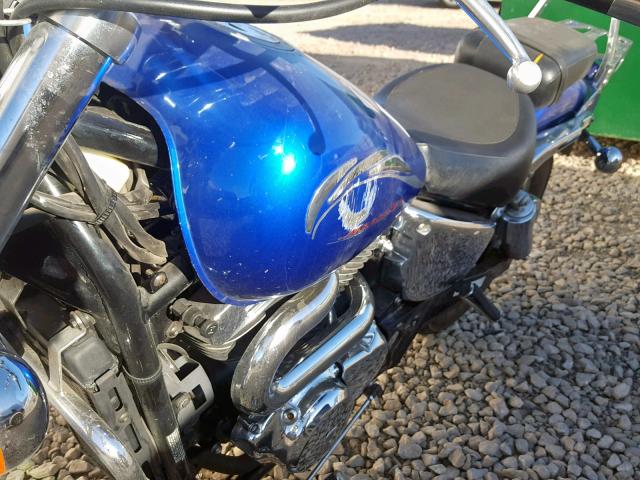 JS1VS53A612102405 - 2001 SUZUKI VZ800 BLUE photo 10