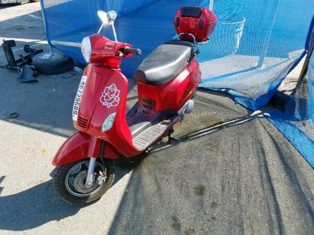 LFETCKPK2B1B70005 - 2012 SCOR SCOOTER RED photo 2