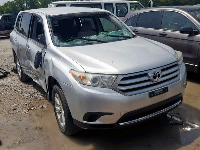 5TDZA3EH0DS038464 - 2013 TOYOTA HIGHLANDER SILVER photo 1