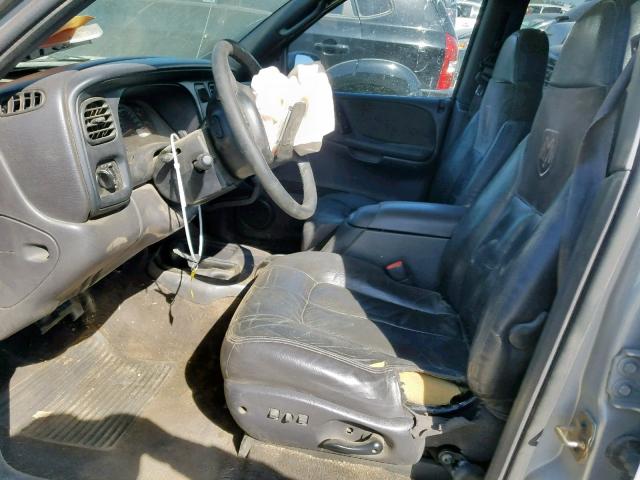 1B4HS28Y6XF710060 - 1999 DODGE DURANGO SILVER photo 5