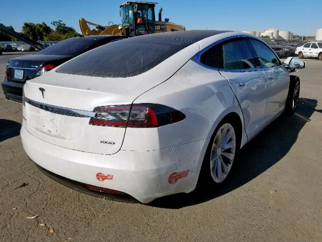 5YJSA1E26HF229060 - 2017 TESLA MODEL S WHITE photo 4