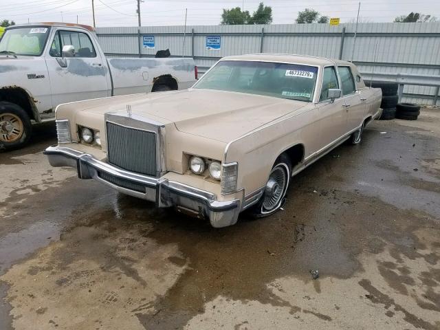 9Y82S653892 - 1979 LINCOLN CONTINENTA TAN photo 2