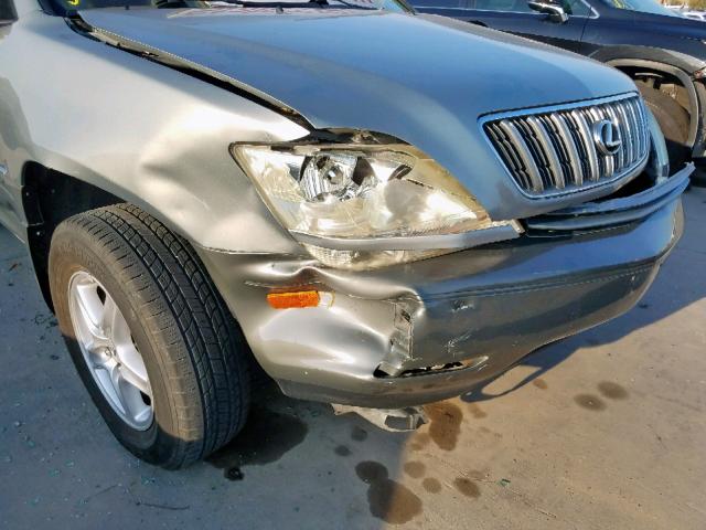 JTJGF10U810117006 - 2001 LEXUS RX 300 GRAY photo 9