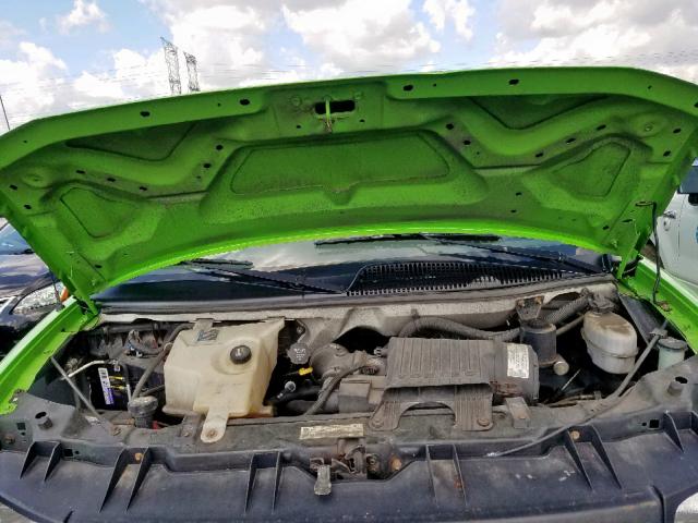 1GTHG39U151912630 - 2005 GMC SAVANA G35 GREEN photo 7