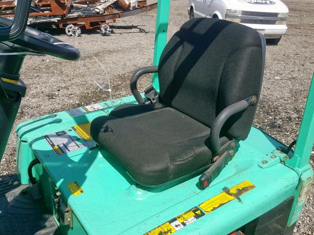 EFB4B00268 - 2002 MITSUBISHI FORKLIFT GREEN photo 6