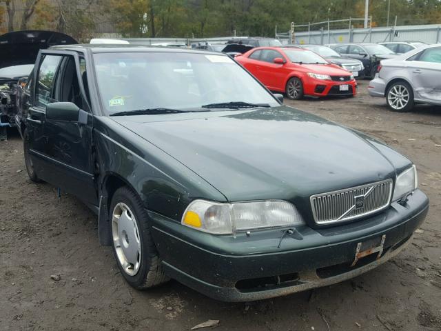 YV1LS5576W2537571 - 1998 VOLVO S70 BLACK photo 1