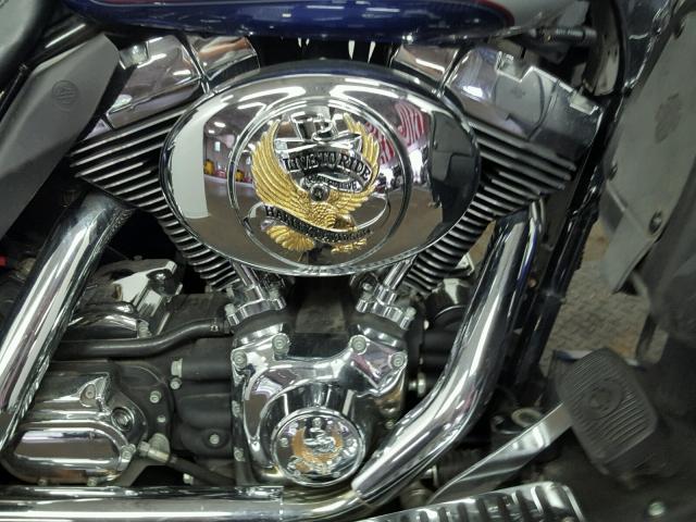 1HD1FCW186Y610516 - 2006 HARLEY-DAVIDSON FLHTCUI BLUE photo 5