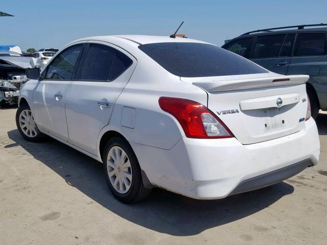 3N1CN7AP4GL858333 - 2016 NISSAN VERSA S WHITE photo 3